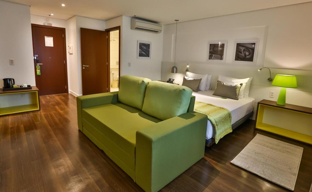 Quality Hotel Flamboyant 4*