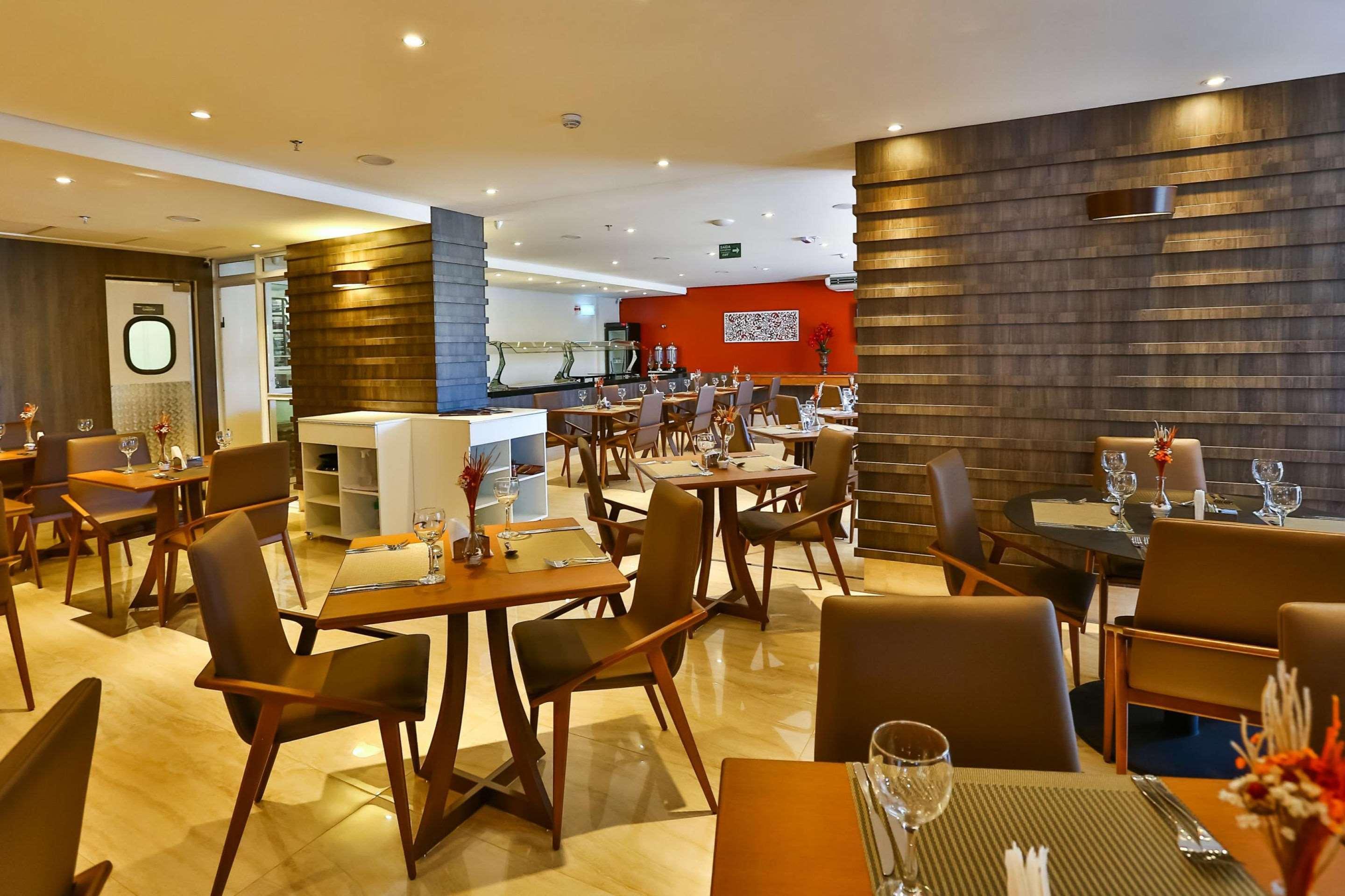 Quality Hotel Flamboyant 4* Goiania